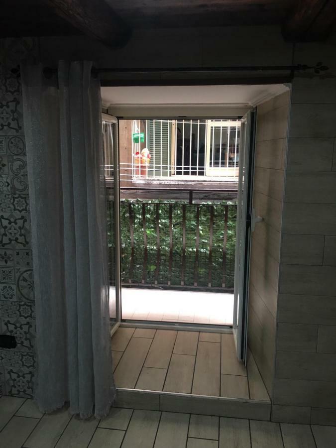 Vico Tre Re A Toledo 39 Apartment Наполи Екстериор снимка