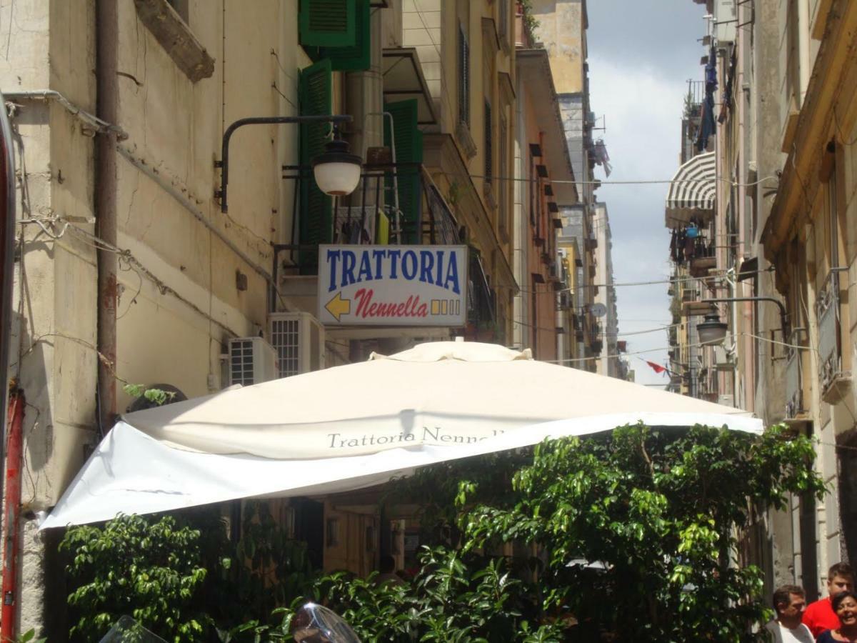 Vico Tre Re A Toledo 39 Apartment Наполи Екстериор снимка